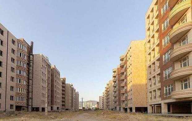بحران آب، برق و ترافیک در اسلامشهر با توسعه بیرویه مسکن بیشتر میشود/ در حال تکمیل// بحران آب، برق و ترافیک در اسلامشهر با توسعه بیرویه مسکن بیشتر میشود/ در حال تکمیل//