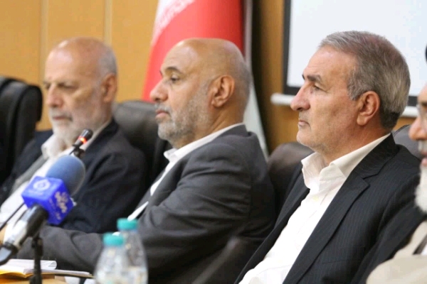 وزارت تعاون کارخانه‌ساز نیست؛ انتظار ساخت پتروشیمی از ما نداشته باشید